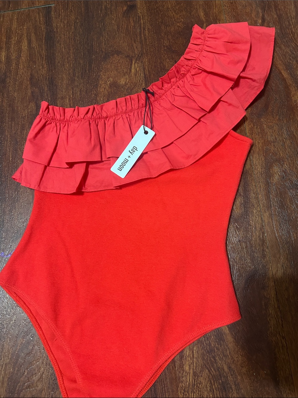 One-Shoulder Ruffle Bodysuit - Red - Picture 2 of 6